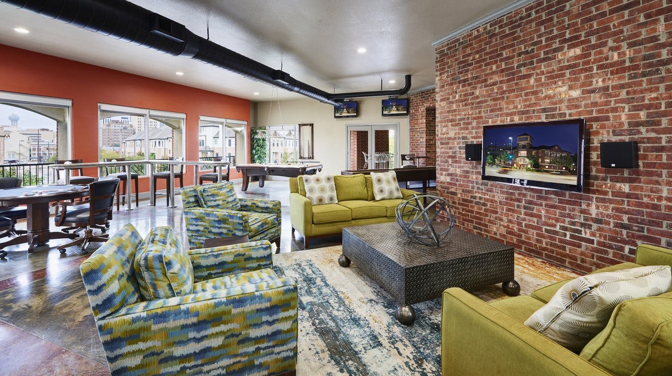 Amazing Modern Loft near Dallas Downtown Planned