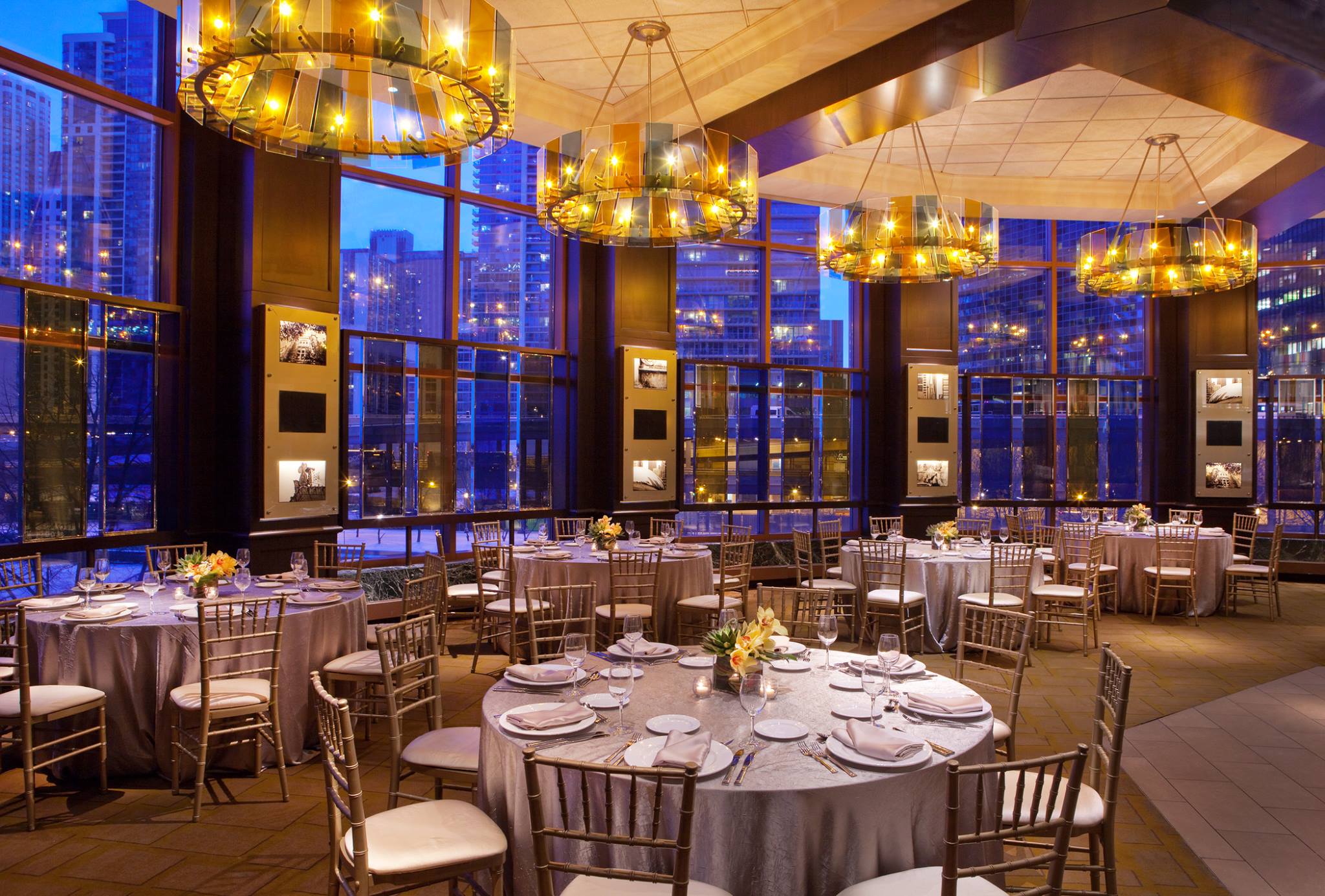 Romantic Restaurants Near Streeterville Chicago Il