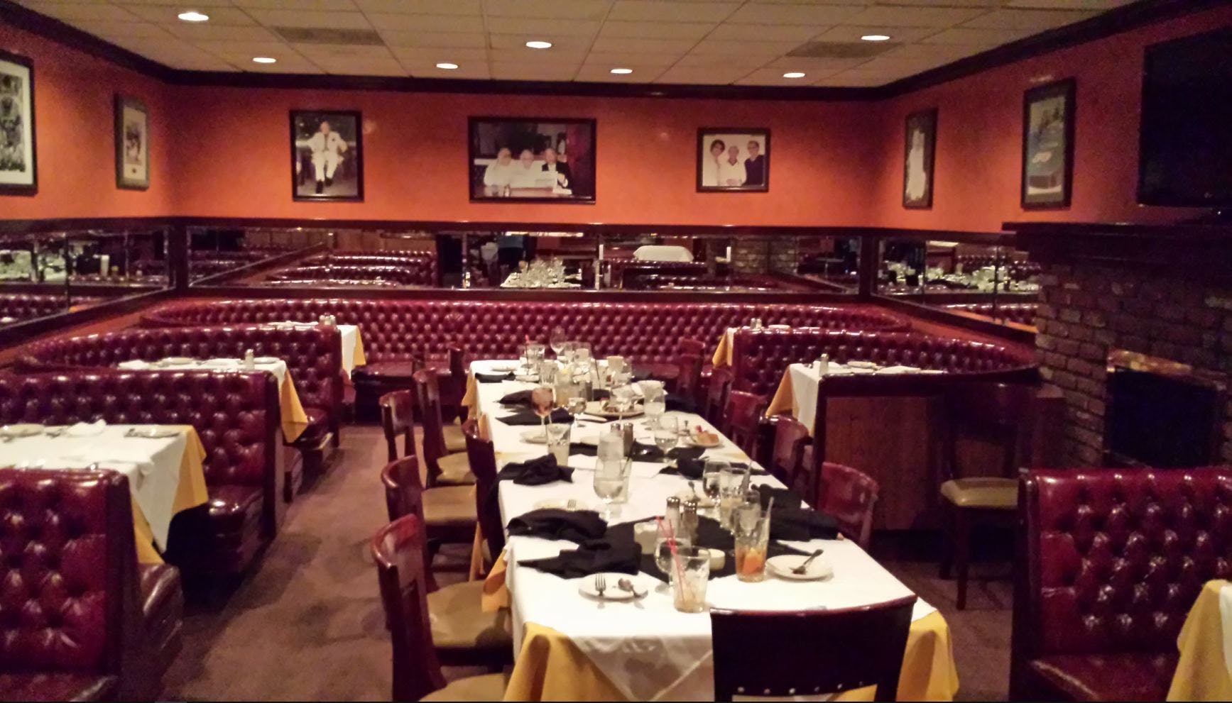 Classic Restaurant in Los Angeles Planned