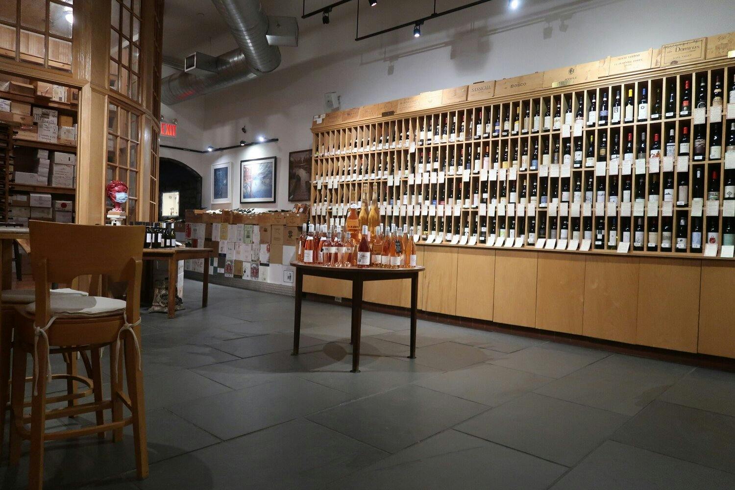 Hunter's Point Wine & Spirits Planned