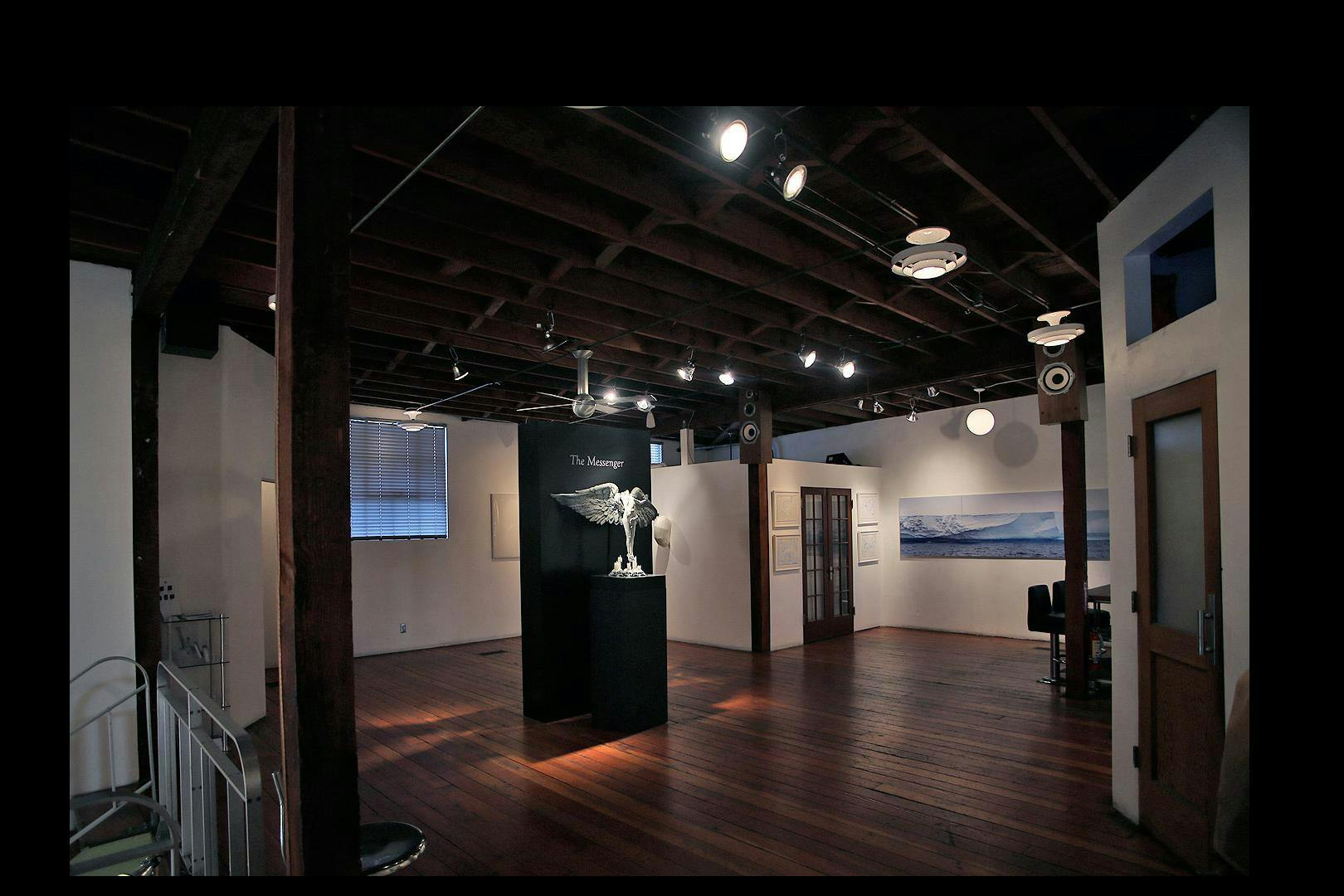 Blank Canvas Art Gallery near Miracle Mile