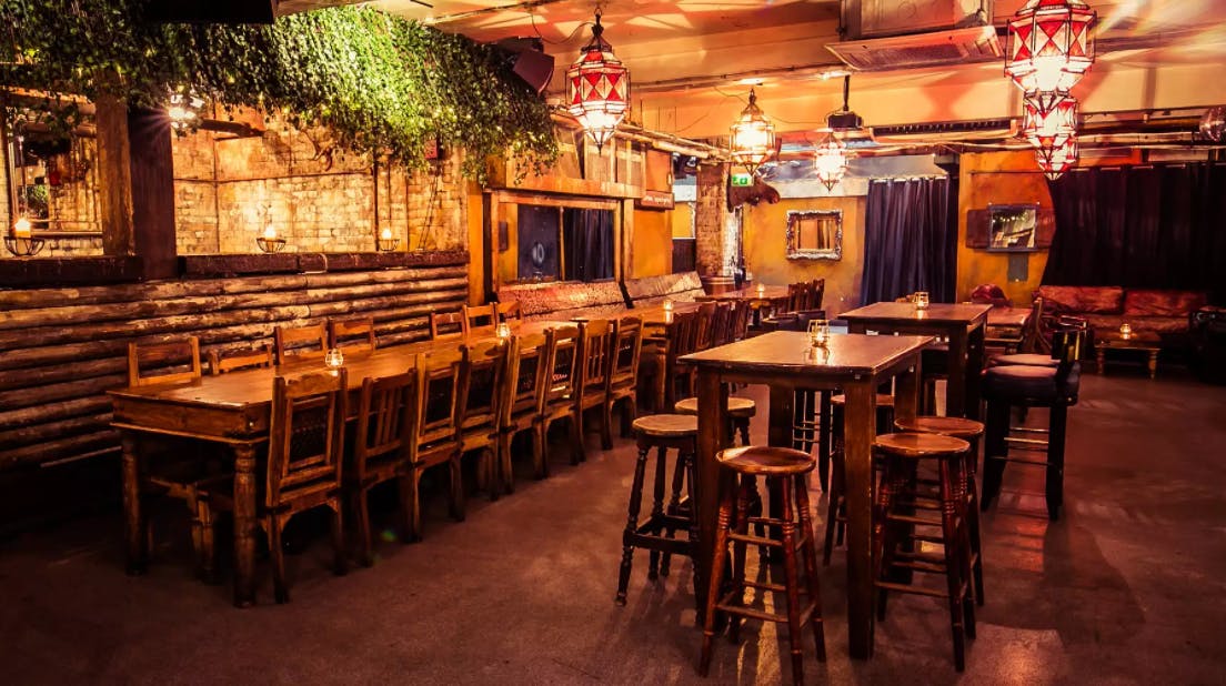 Hip Rustic Restaurant near Fitzrovia